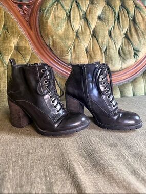 Steven Madden AndieThick 3" Heel Front Lace Up Side Zip Women's Size 8M Black
